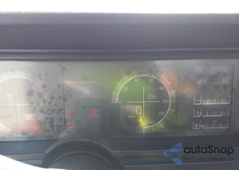 1992 Cadillac Allante Cv/Ht z USA, uszkodzony, nr VIN 1G6VR3389NU100101